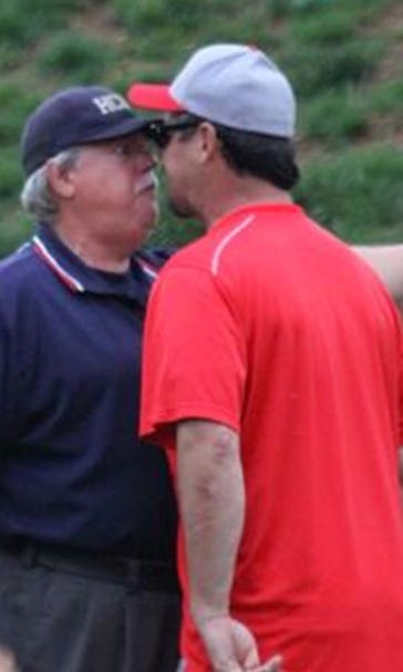 Mitch Williams reportedly gets into expletive-laced argument with ump at kids' game